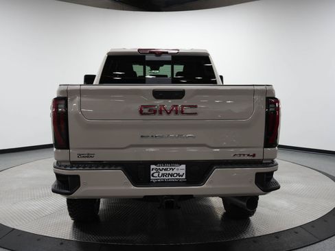 New 2026 GMC Sierra 2500 AT4 w/ AT4 Premium Plus Package AWD/4WD image 8