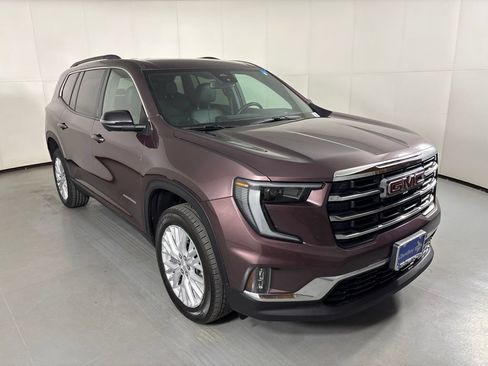 Certified 2024 GMC Acadia Elevation AWD/4WD image 2