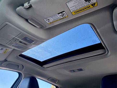 Used 2023 MAZDA CX-5 AWD 2.5 S w/ Premium Package image 26