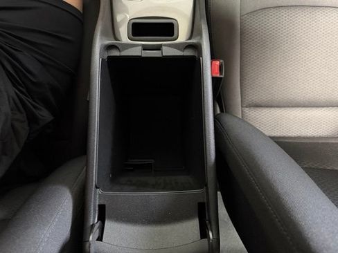 Used 2023 Chevrolet Malibu LT FWD image 38