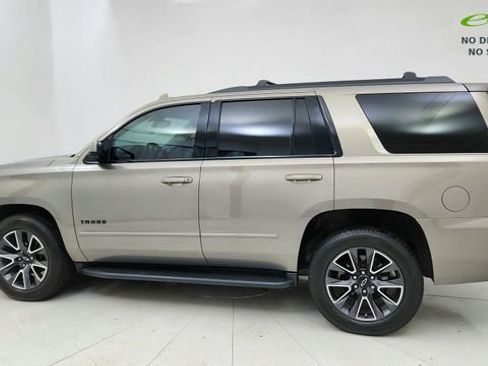 Used 2018 Chevrolet Tahoe LS w/ All-Season Package image 4
