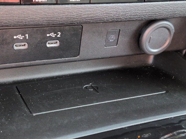 Used 2025 Mitsubishi Outlander SE FWD image 22