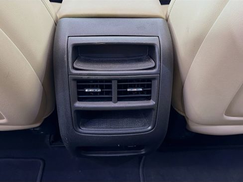 Used 2018 Cadillac XT5 Luxury w/ Driver Awareness Package FWD image 28
