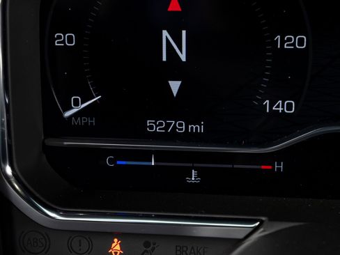 Used 2025 GMC Sierra 2500 AT4X image 20