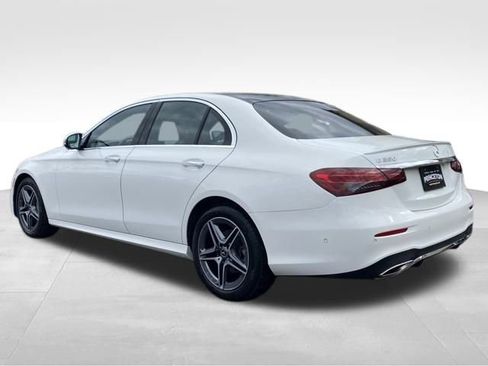 Used 2023 Mercedes-Benz E 350 4MATIC Sedan image 4