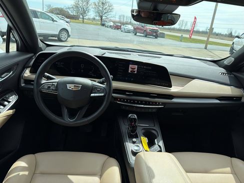 Used 2025 Cadillac XT4 Premium Luxury w/ Technology Package image 43