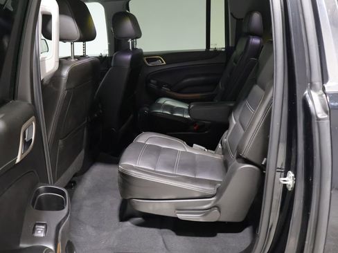 Used 2019 GMC Yukon XL Denali AWD/4WD image 18