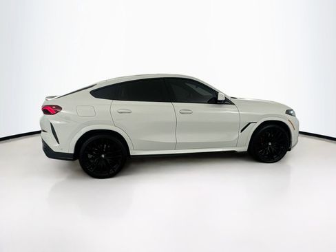 Used 2024 BMW X6 xDrive40i w/ Executive Package image 4