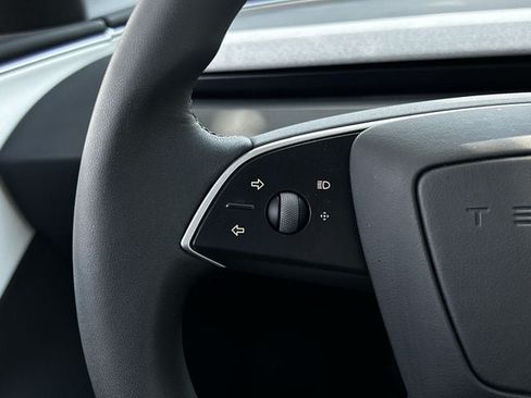 Used 2025 Tesla Model 3 Long Range RWD image 14