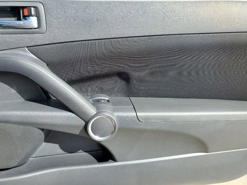 Used 2005 Scion tC image 28