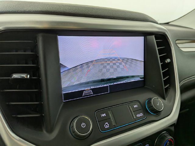Used 2022 GMC Acadia SLE w/ Driver Convenience Package FWD image 6