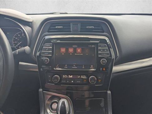 Used 2020 Nissan Maxima 3.5 S w/ Floor Mat Group FWD image 11