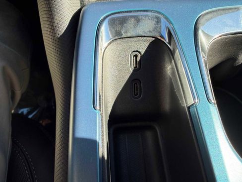 New 2026 Chevrolet Equinox EV LT image 34