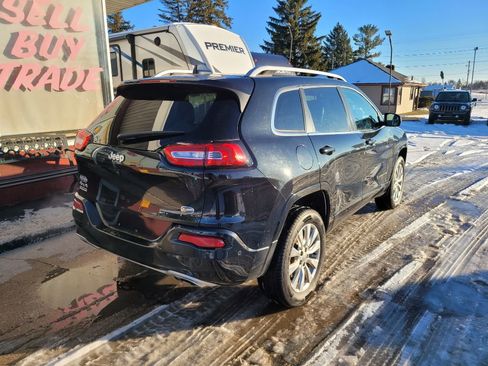 Used 2016 Jeep Cherokee Overland w/ Technology Group image 6