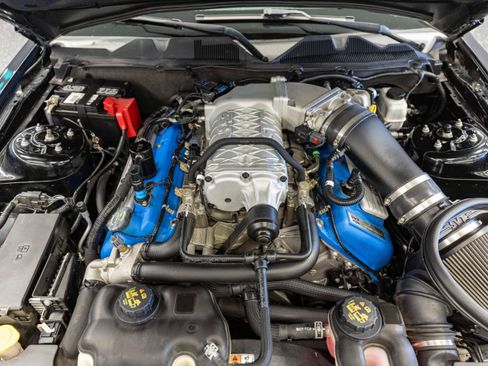 Used 2014 Ford Mustang Shelby GT500 w/ Equipment Group 821A RWD image 13