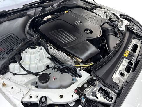 Used 2025 Mercedes-Benz C 300 Sedan image 74