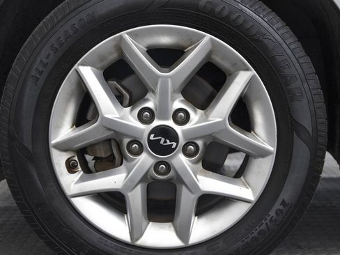 Used 2023 Kia Soul LX w/ Option Group 015 image 8