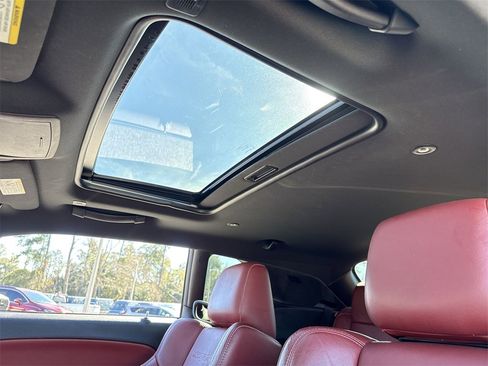 Used 2019 Dodge Challenger SRT Hellcat Redeye image 16