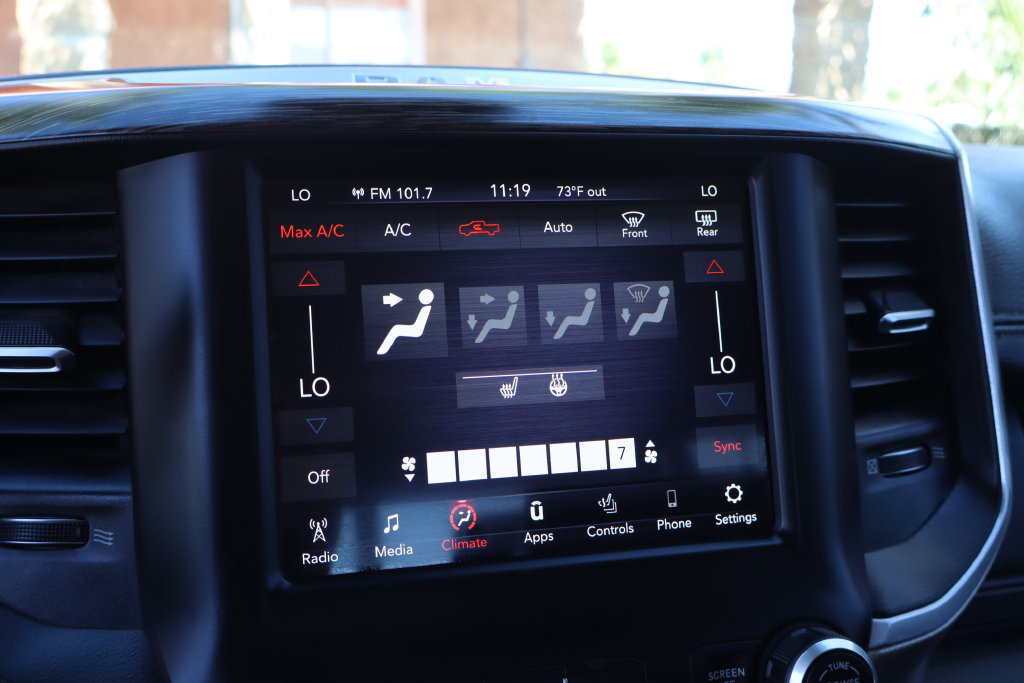 Used 2020 RAM 2500 Laramie AWD/4WD image 29