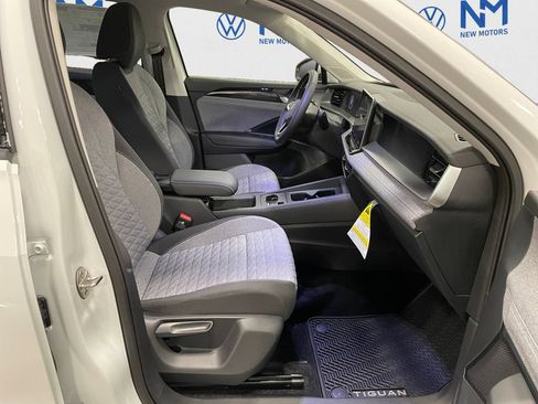 Used 2026 Volkswagen Tiguan S AWD/4WD image 15