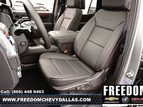 New 2026 GMC Yukon Denali w/ Denali Reserve Package image 13