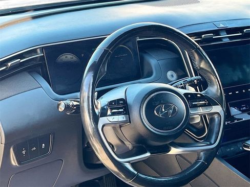 Used 2023 Hyundai Santa Cruz Limited image 11