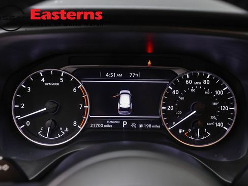 Used 2024 Nissan Rogue SV w/ SV Premium Package FWD image 17