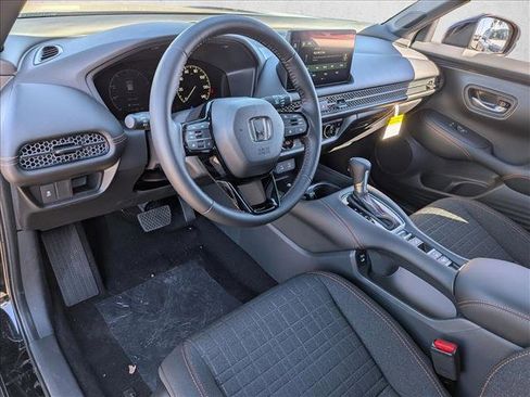 New 2026 Honda HR-V Sport image 3