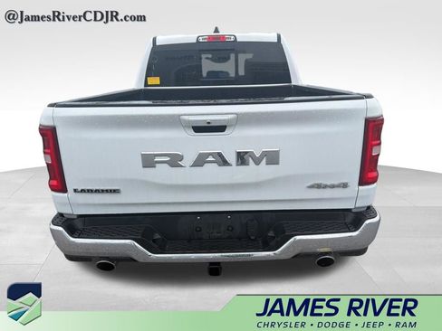 Used 2026 RAM 1500 Laramie AWD/4WD image 6