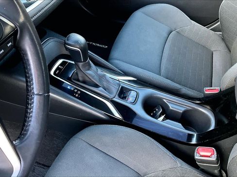 Used 2020 Toyota Corolla SE image 15
