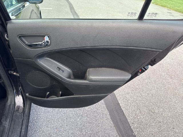 Used 2018 Kia Forte S FWD image 16