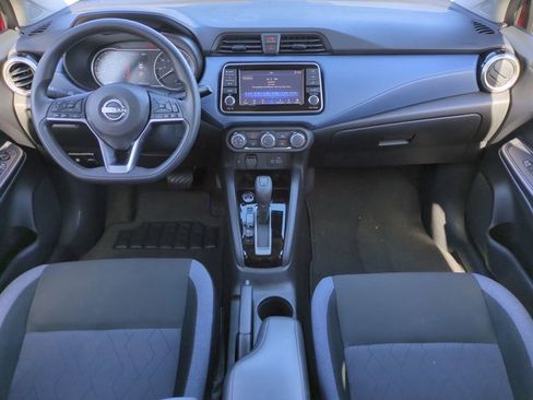 Used 2025 Nissan Versa SV image 14