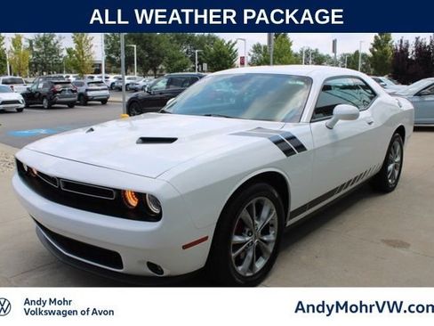 Used 2020 Dodge Challenger SXT w/ Driver Convenience Group AWD/4WD image 3