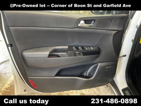 Used 2020 Kia Sportage SX AWD/4WD image 15