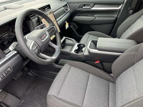 New 2026 GMC Terrain Elevation w/ Black Edition image 21