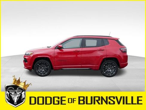 Used 2022 Jeep Compass Limited w/ (RED) Package image 4