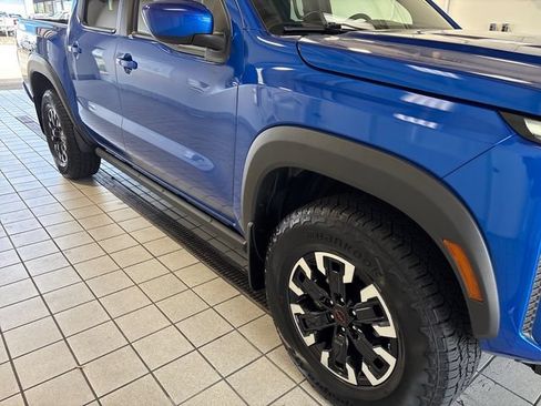 Used 2024 Nissan Frontier PRO-4X w/ Technology Package AWD/4WD image 23