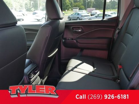 Certified 2025 Honda Ridgeline RTL image 40