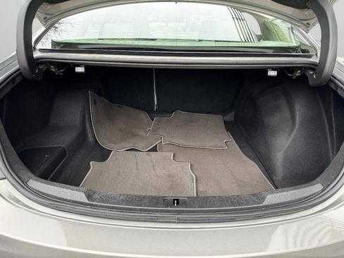 Used 2019 Buick LaCrosse Premium image 32