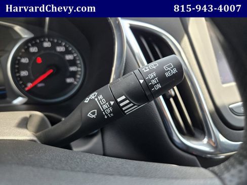 Used 2020 Chevrolet Equinox LT AWD/4WD image 19
