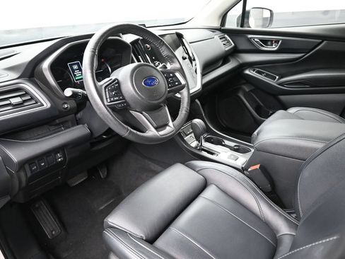 Used 2023 Subaru Ascent Limited AWD/4WD image 9