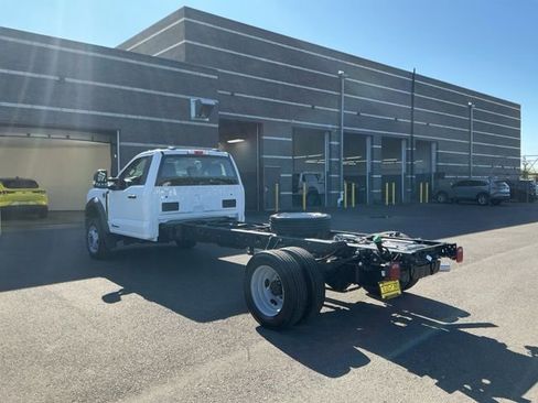 New 2025 Ford F550 4x4 Regular Cab Super Duty image 6