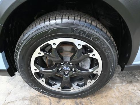 Used 2023 Subaru Crosstrek 2.0i Premium AWD/4WD image 9