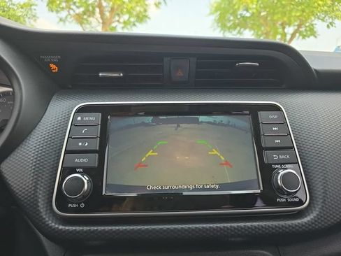 Used 2023 Nissan Kicks S FWD image 9