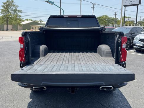 Used 2019 Chevrolet Silverado 1500 LT Trail Boss AWD/4WD image 12