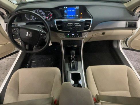 Used 2013 Honda Accord LX image 28