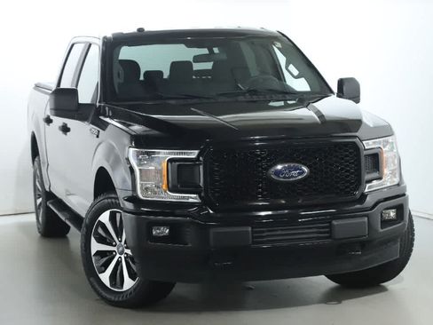 Used 2019 Ford F150 XL w/ Equipment Group 101A Mid AWD/4WD image 2