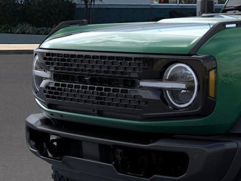 New 2025 Ford Bronco Badlands w/ Sasquatch Package image 19