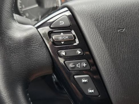 Used 2023 Nissan Armada SV RWD image 24