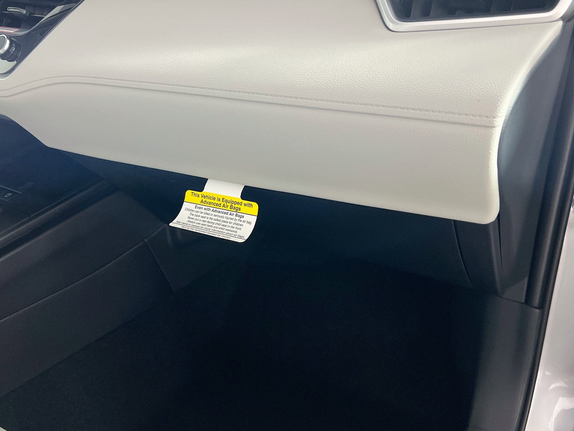 Used 2026 Toyota Corolla Cross L FWD image 33